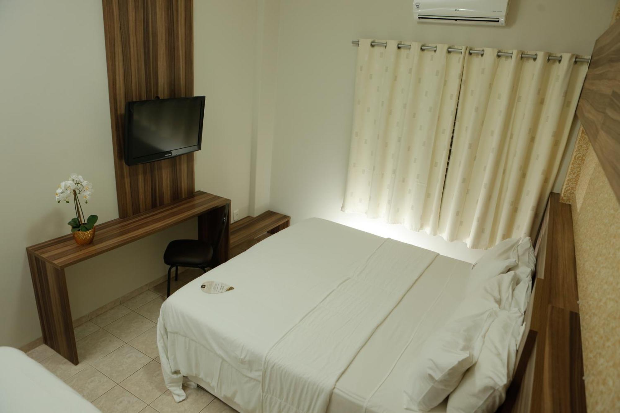 Agulhon Hotel Primavera do Leste Dış mekan fotoğraf